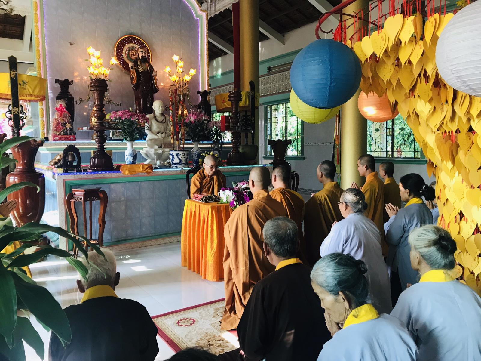 Lễ Khai khóa Tu học Bát Quan Trai đầu năm tại Chùa An Hòa, Long An.
